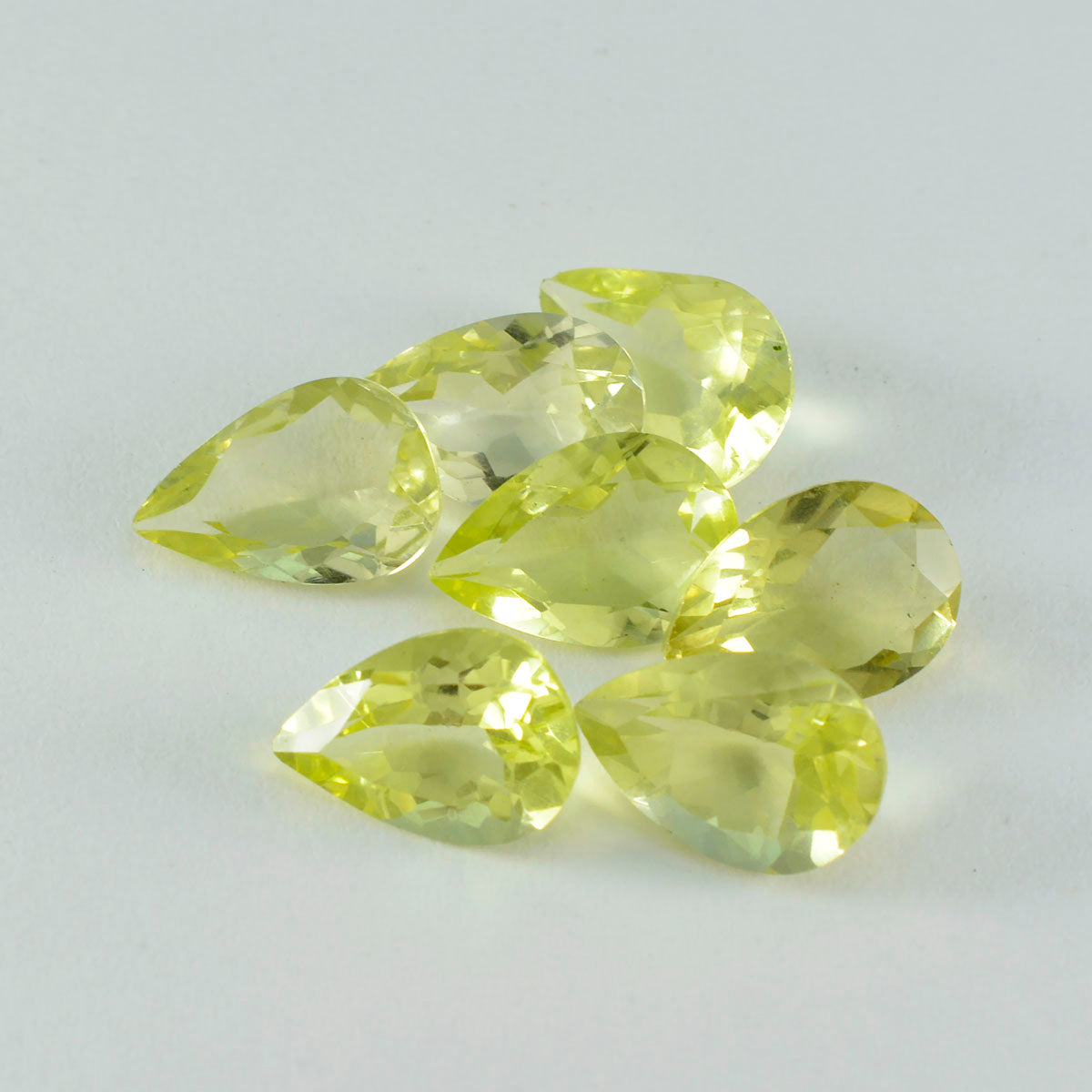Riyogems 1pc quartz citron jaune à facettes 8x12mm forme de poire excellente qualité pierres précieuses en vrac