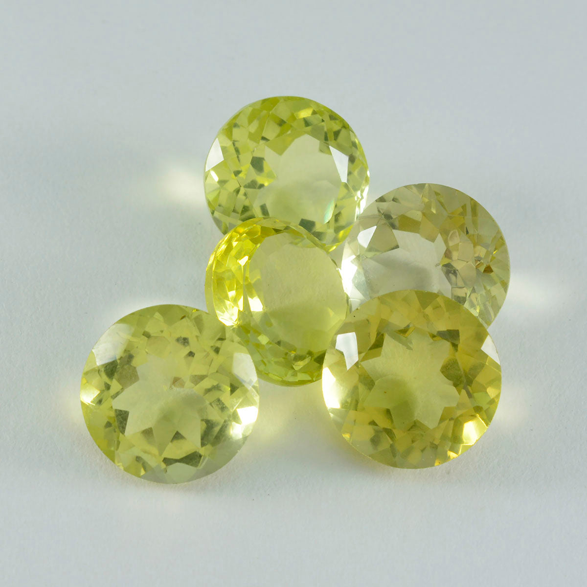 Riyogems 1pc quartz citron jaune à facettes 15x15mm forme ronde aa qualité pierres précieuses en vrac