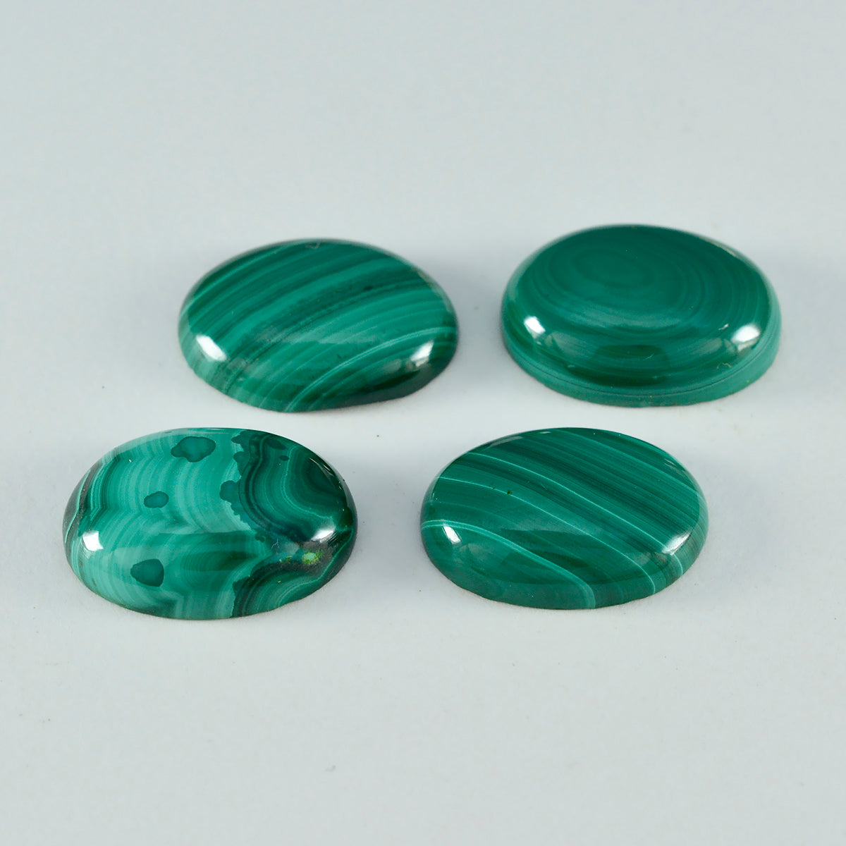 Riyogems 1 Stück grüner Malachit-Cabochon, 10 x 12 mm, ovale Form, ein hochwertiger loser Stein