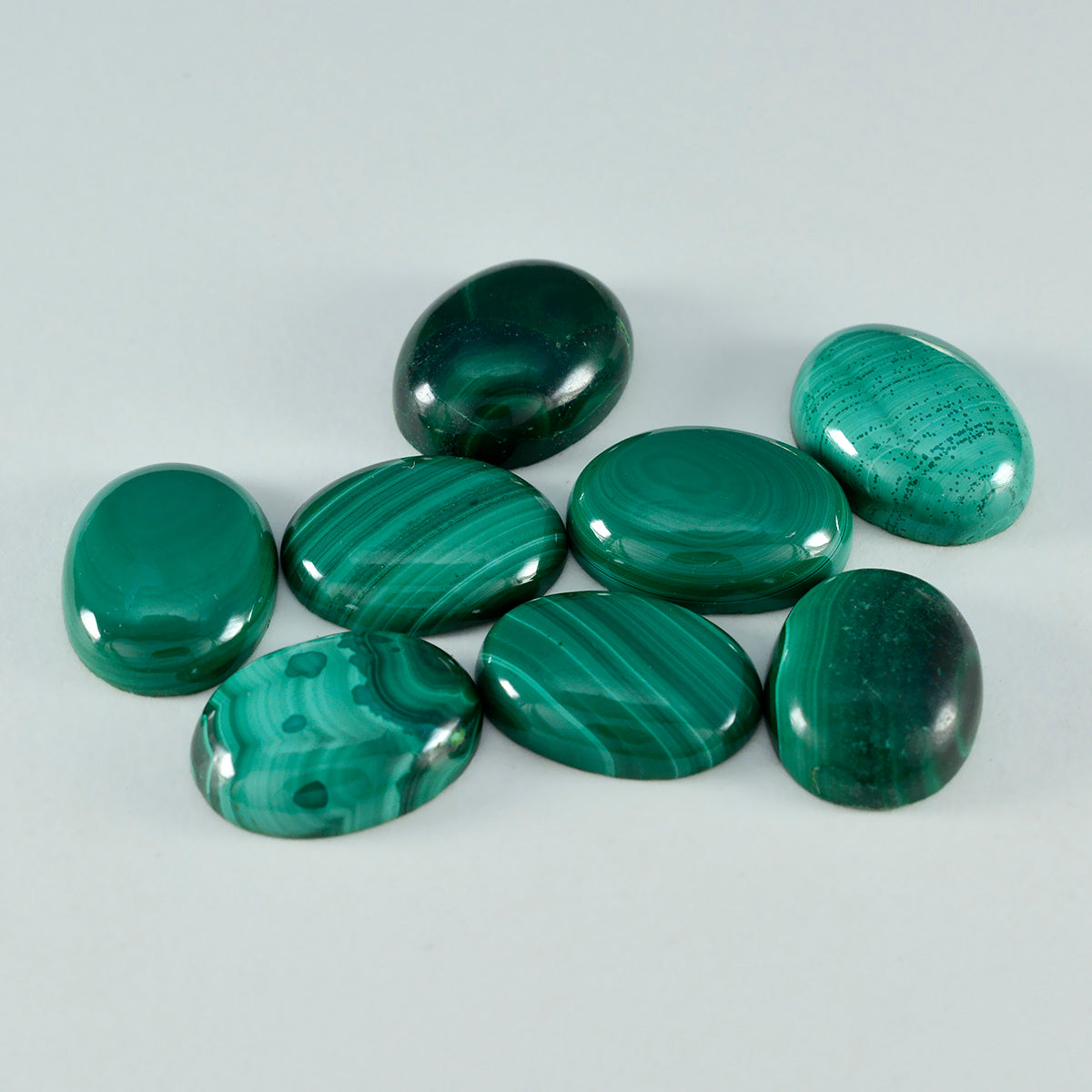 Riyogems 1 Stück grüner Malachit-Cabochon, 10 x 12 mm, ovale Form, ein hochwertiger loser Stein