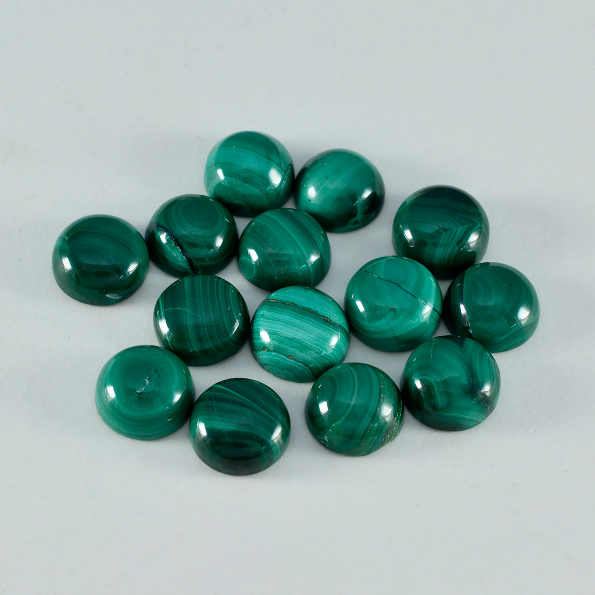 riyogems 1 st grön malakit cabochon 8x8 mm rund form häpnadsväckande kvalitet lös sten