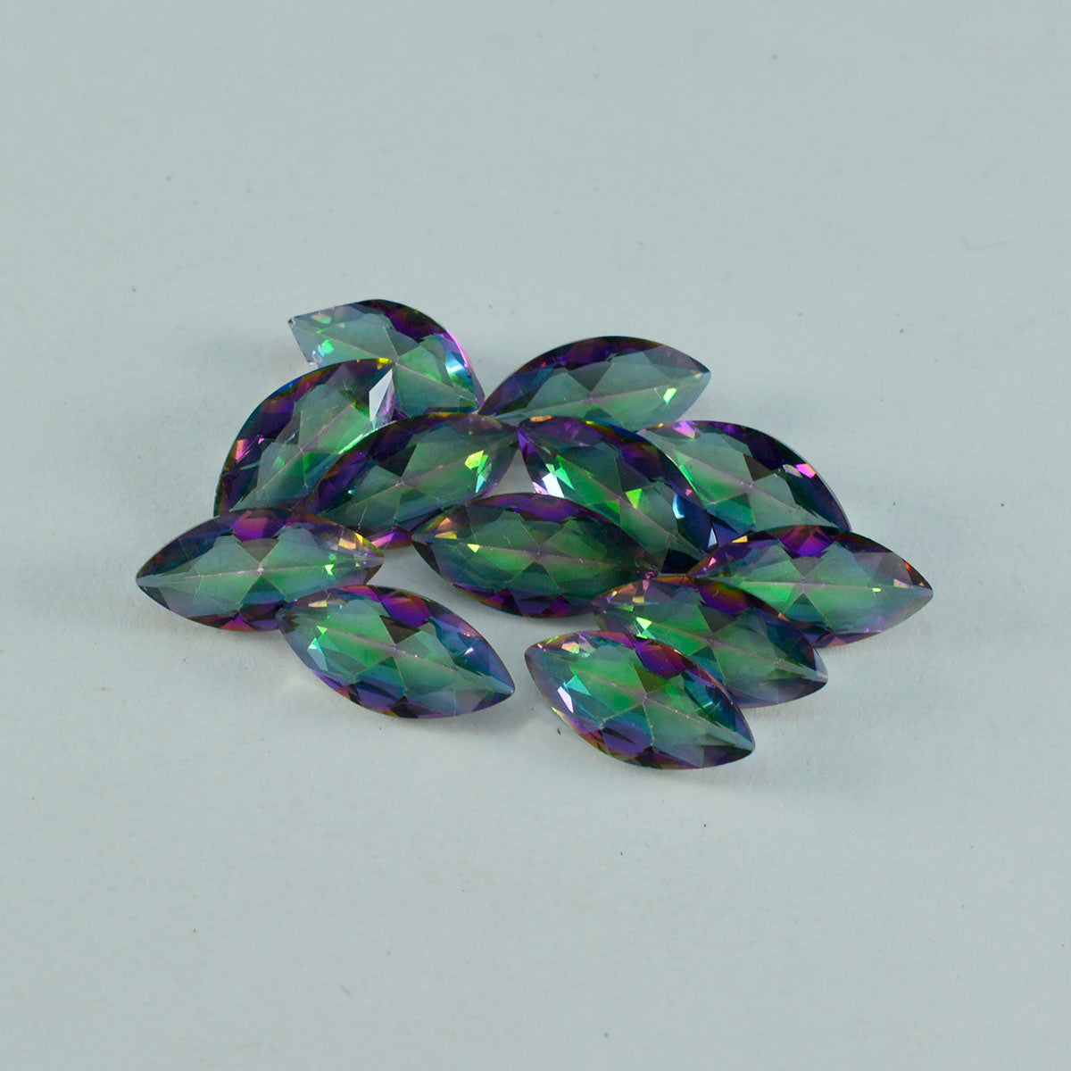 Riyogems 1pc quartz mystique multicolore à facettes 6x12mm forme marquise qualité incroyable pierre en vrac