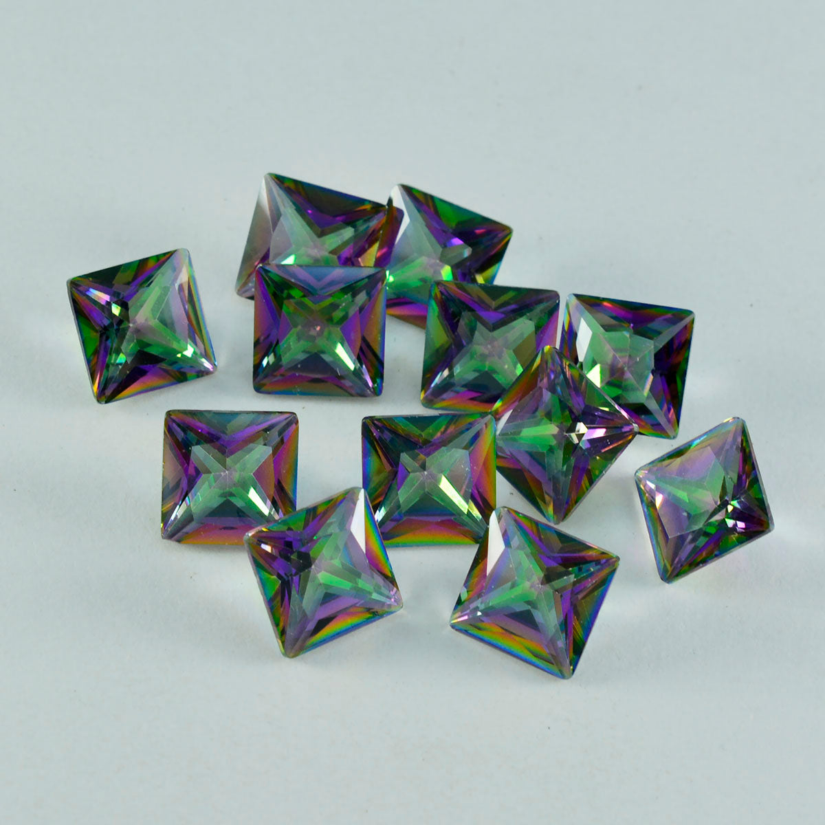 riyogems 1pc マルチカラー ミスティック クォーツ ファセット 9x9 mm 正方形の形状のハンサムな品質の宝石