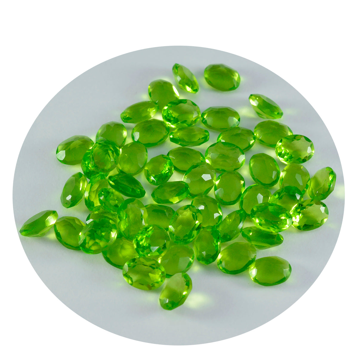 riyogems 1 st grön peridot cz fasetterad 4x6 mm oval form lös ädelsten av vacker kvalitet