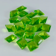 Riyogems 1 Stück grüner Peridot, CZ, facettiert, 9 x 9 mm, quadratische Form, hübsche Qualitätsedelsteine