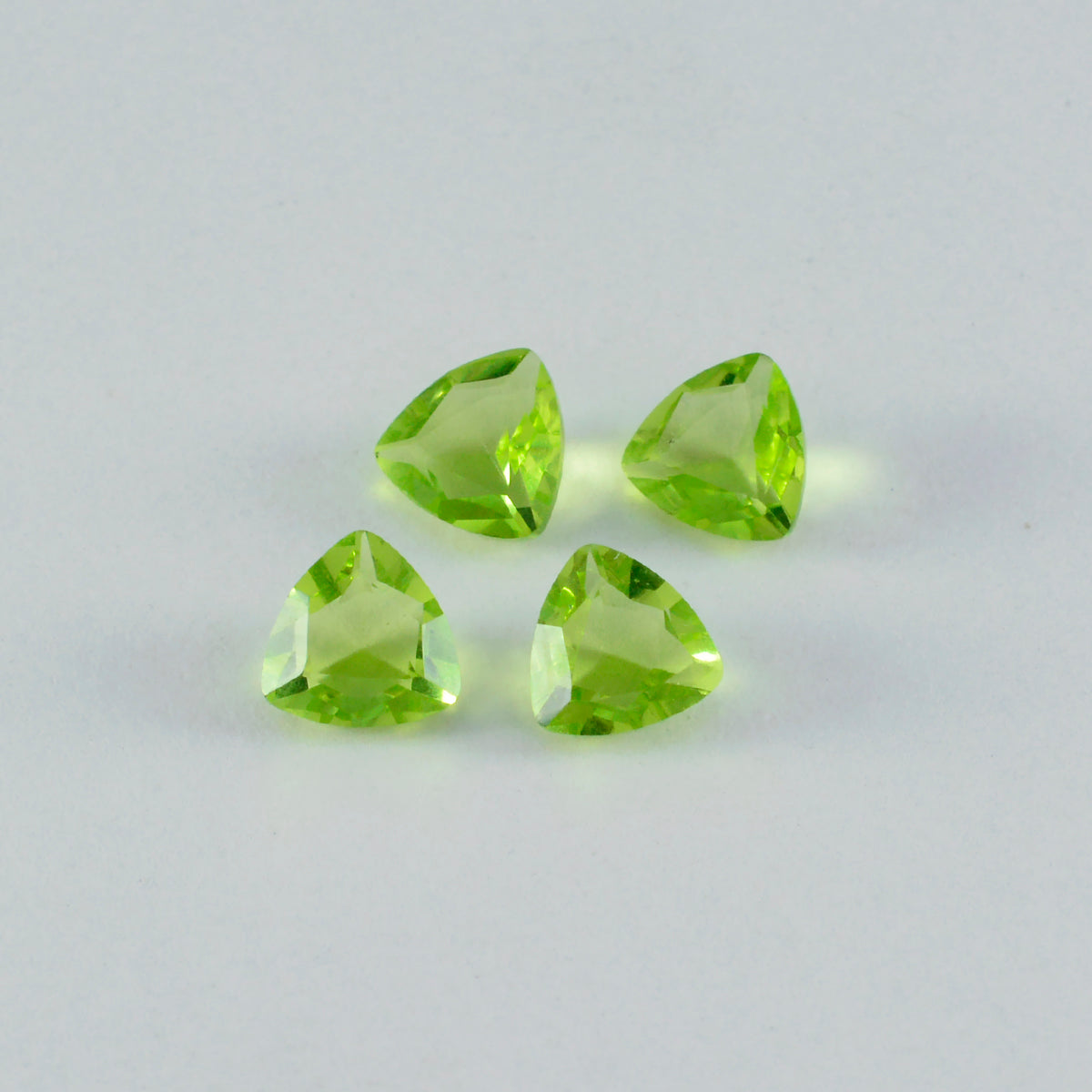riyogems 1шт зеленый перидот cz граненый 8x8 мм форма триллиона качественный свободный драгоценный камень
