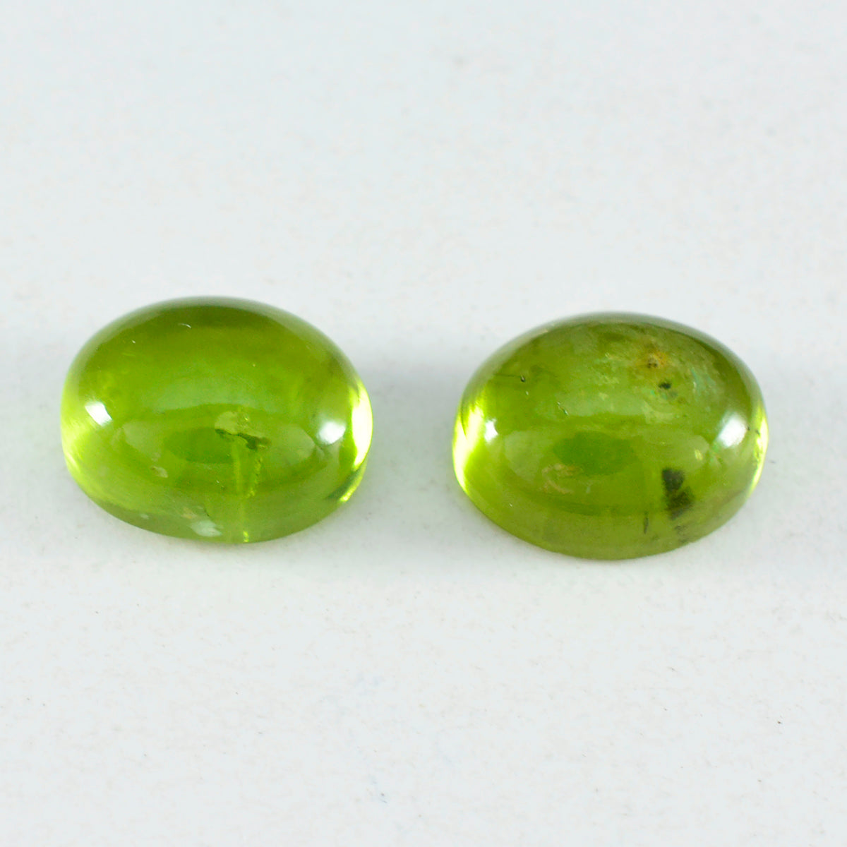 Riyogems 1PC Green Peridot Cabochon 10X12 mm Oval Shape startling Quality Gems