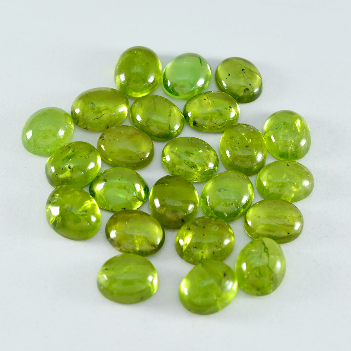 Riyogems 1PC Green Peridot Cabochon 8x10 mm Oval Shape great Quality Loose Gemstone