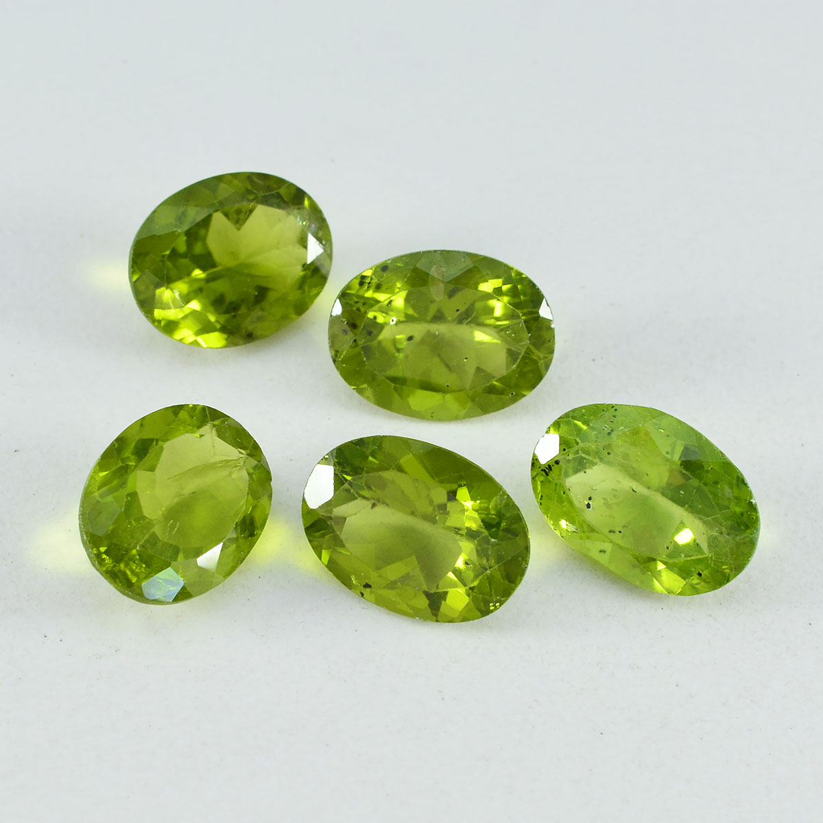 Riyogems 1 pièce véritable péridot vert à facettes 10x14mm forme ovale qualité étonnante pierres précieuses en vrac