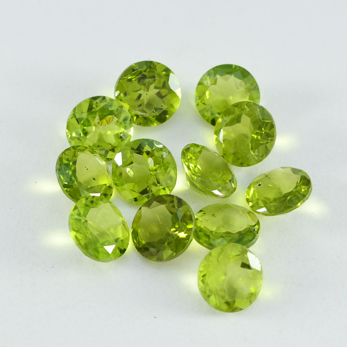 Riyogems 1PC Real Green Peridot Faceted 6x6 mm Round Shape AA Quality Gemstone