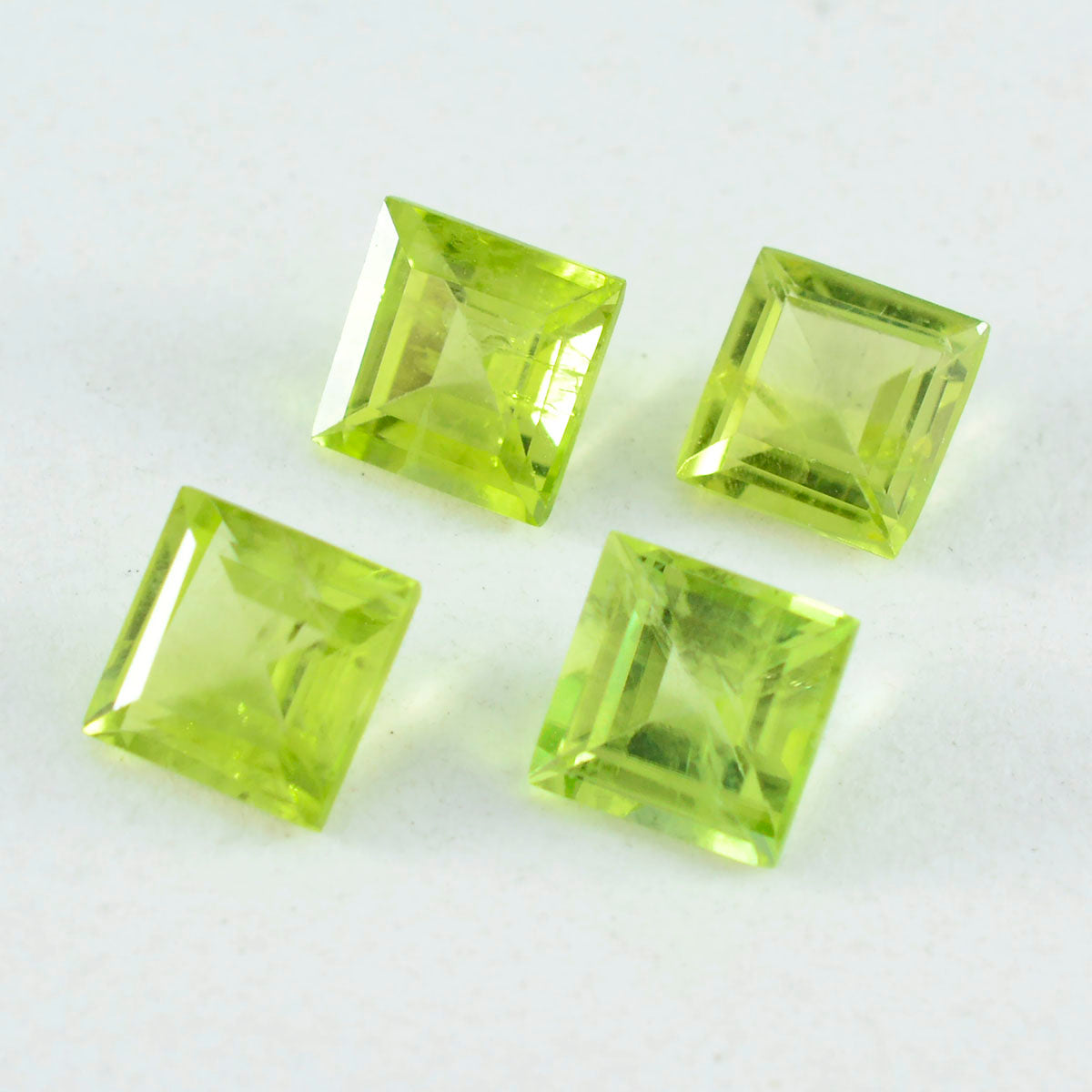 Riyogems 1PC Genuine Green Peridot Faceted 12x12 mm Square Shape fantastic Quality Loose Stone