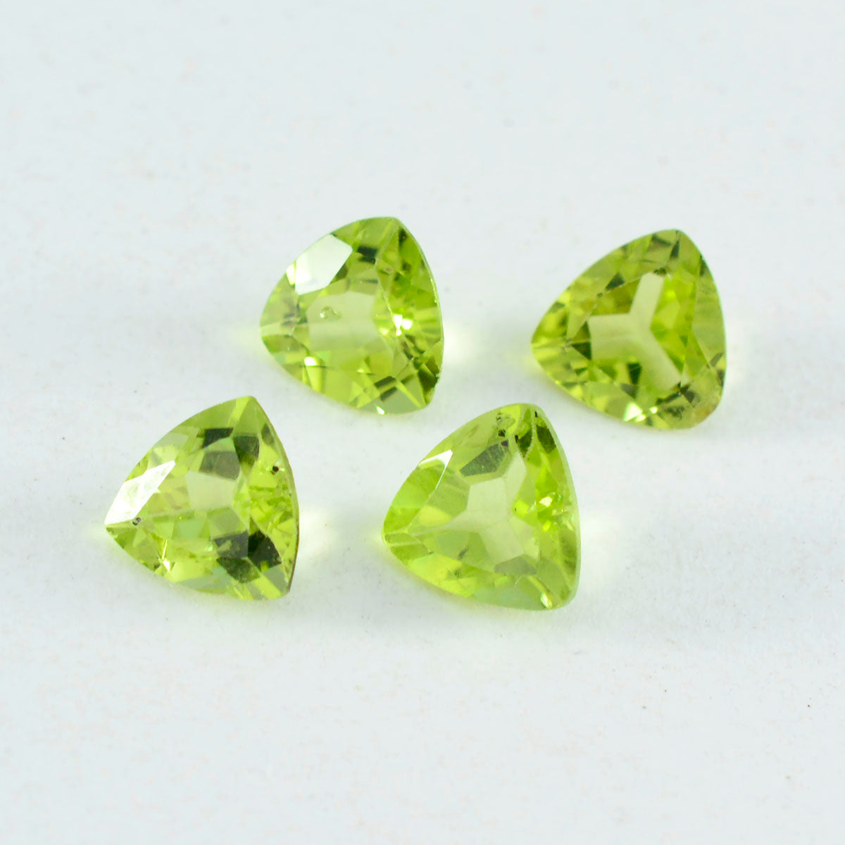 riyogems 1pz peridoto verde naturale sfaccettato 10x10 mm forma trilione gemma di qualità aa