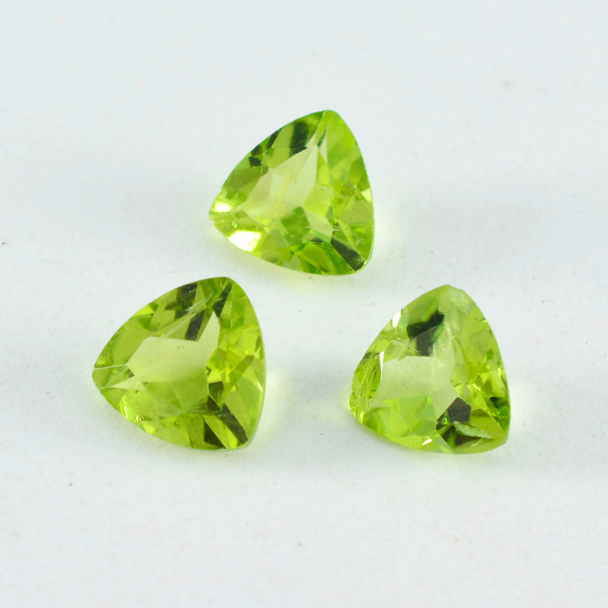 Riyogems 1PC Genuine Green Peridot Faceted 12x12 mm Trillion Shape A+ Quality Stone