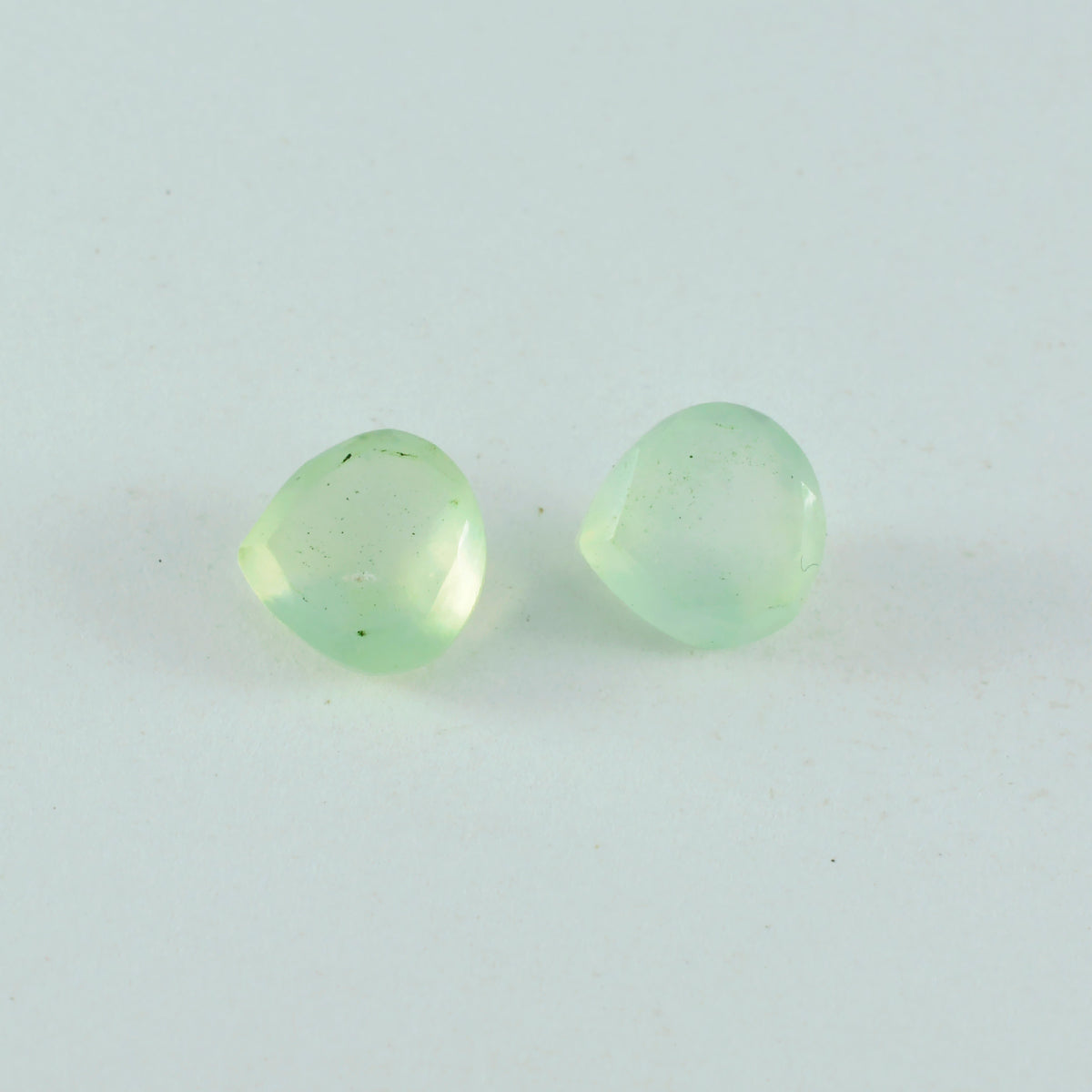 Riyogems, 1 pieza, gemas sueltas de prehnita verde facetadas de 5x5 mm con forma de corazón de excelente calidad