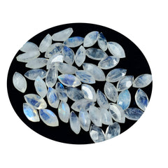 Riyogems 1 Stück weißer Regenbogen-Mondstein, facettiert, 4 x 8 mm, Marquise-Form, verblüffende, hochwertige lose Edelsteine