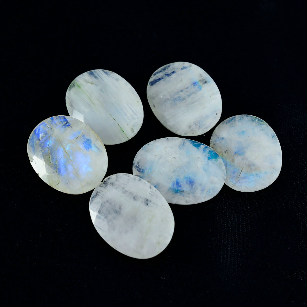 Riyogems 1 Stück weißer Regenbogen-Mondstein, facettiert, 10 x 14 mm, ovale Form, wunderschöne lose Edelsteine von Qualität