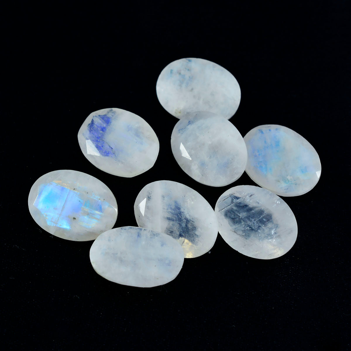 riyogems 1pc pierre de lune arc-en-ciel blanche à facettes 6x8 mm forme ovale a+ gemme de qualité