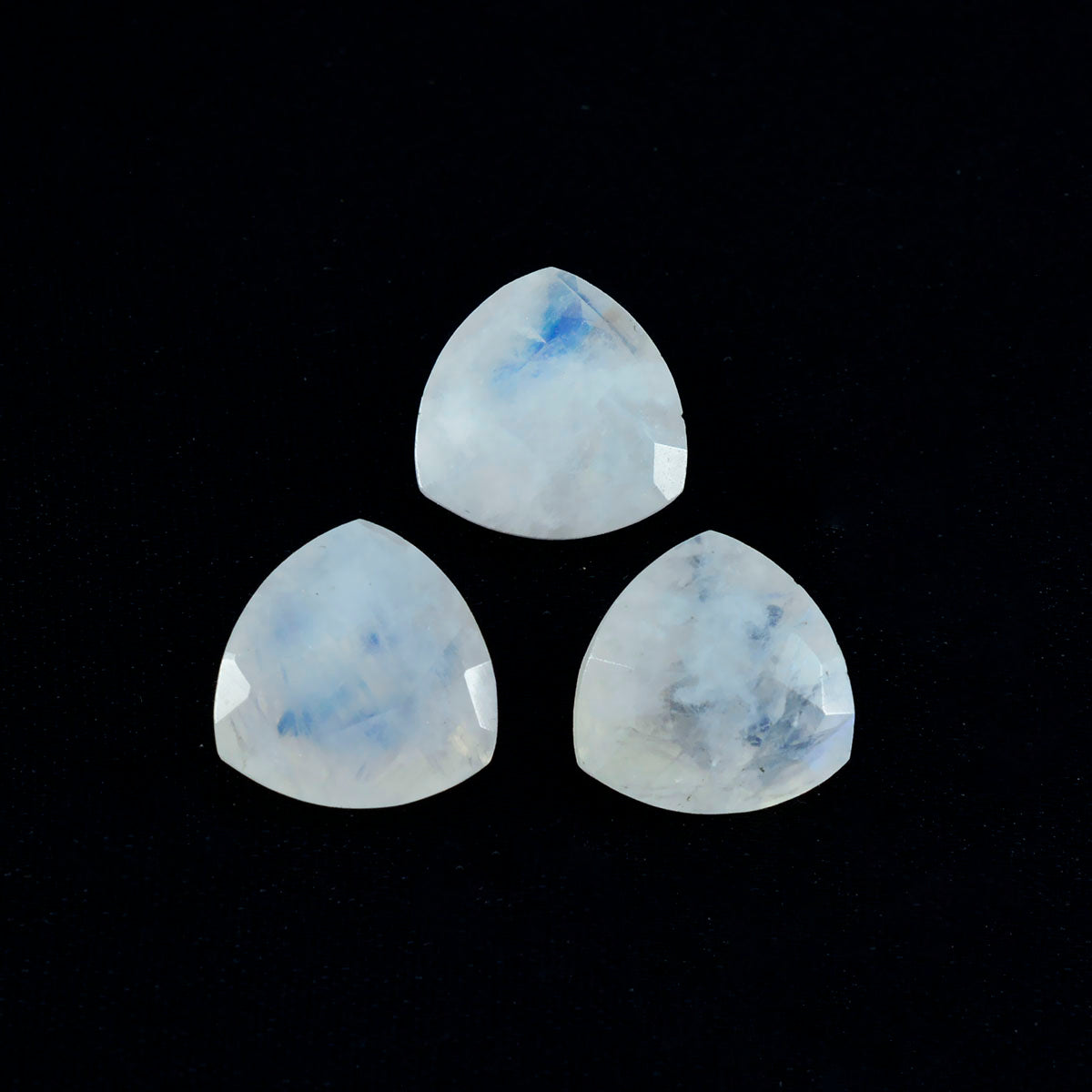Riyogems 1pc pierre de lune arc-en-ciel blanche à facettes 8x8mm forme trillion belle qualité gemme en vrac