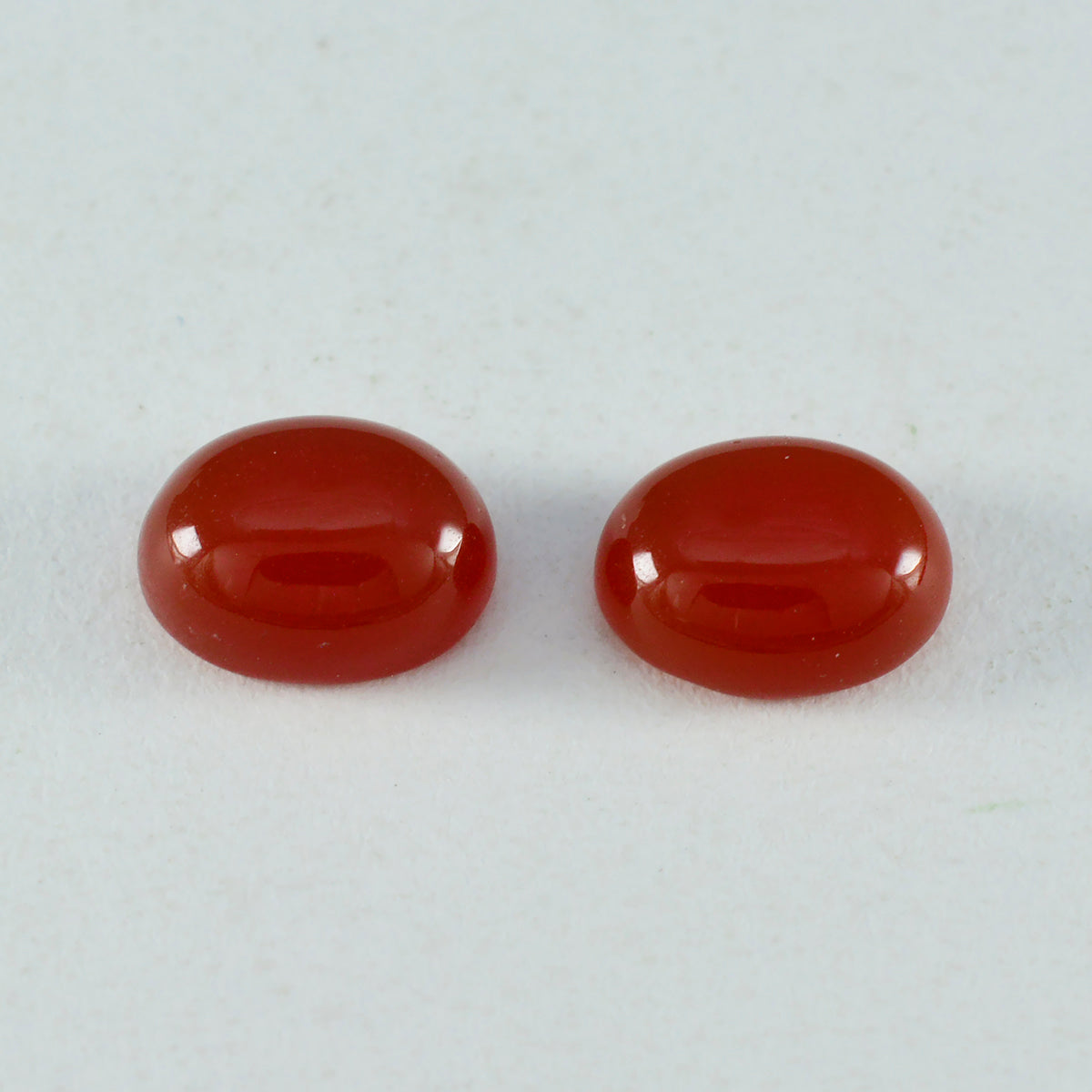 riyogems 1st röd onyx cabochon 10x14 mm oval form fin kvalitet ädelsten