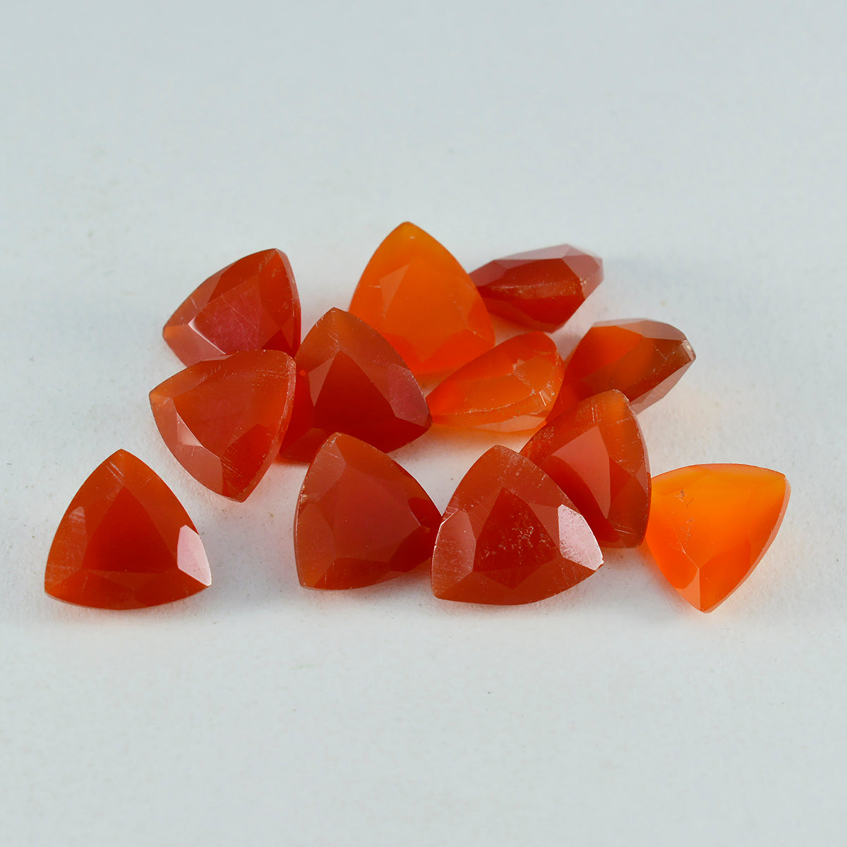 Riyogems 1PC Genuine Red Onyx Faceted 5x5 mm Trillion Shape great Quality Loose Gemstone