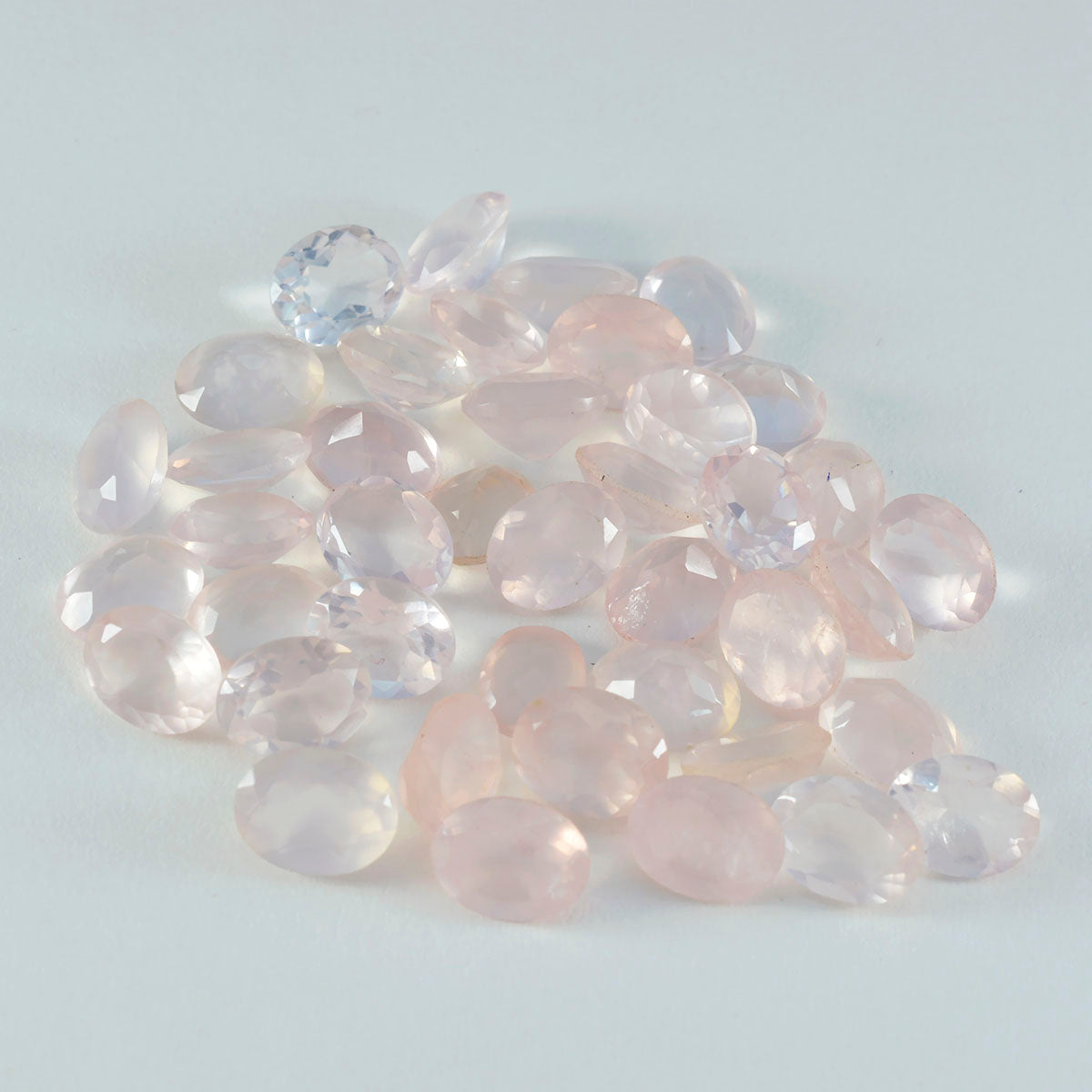 Riyogems 1PC roze rozenkwarts gefacetteerd 5x7 mm ovale vorm uitstekende kwaliteit edelsteen