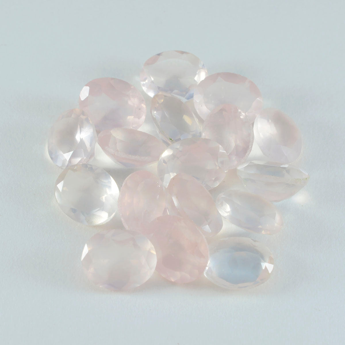 Riyogems 1PC roze rozenkwarts gefacetteerd 9x11 mm ovale vorm knappe kwaliteit losse edelsteen