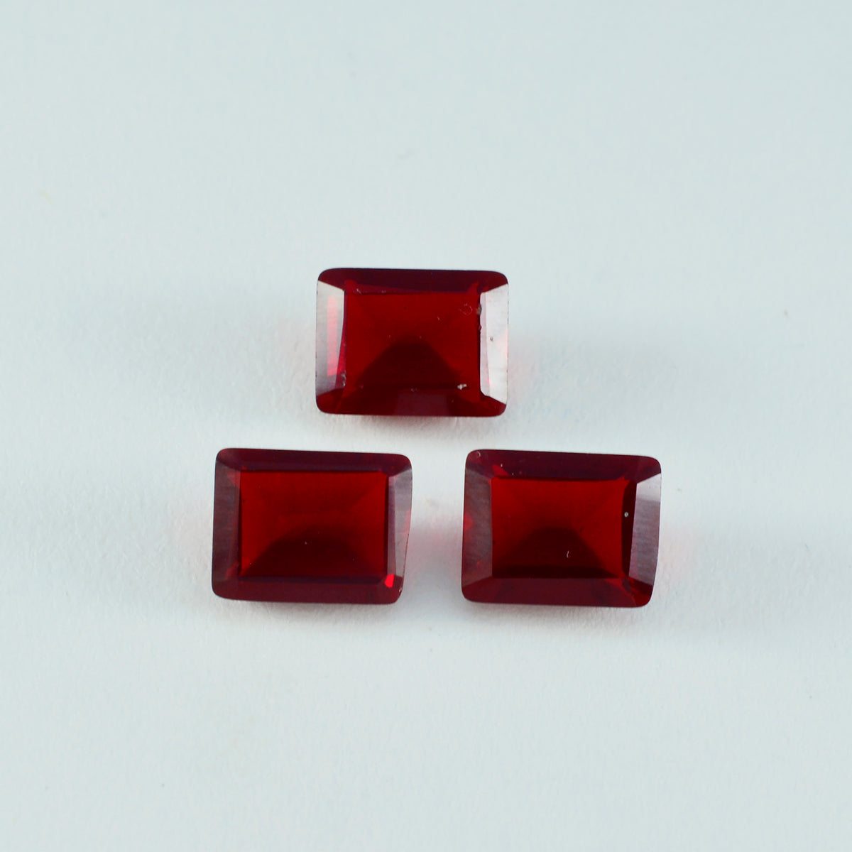 Riyogems 1 Stück roter Rubin mit CZ, facettiert, 10 x 14 mm, achteckige Form, hübscher, hochwertiger loser Stein