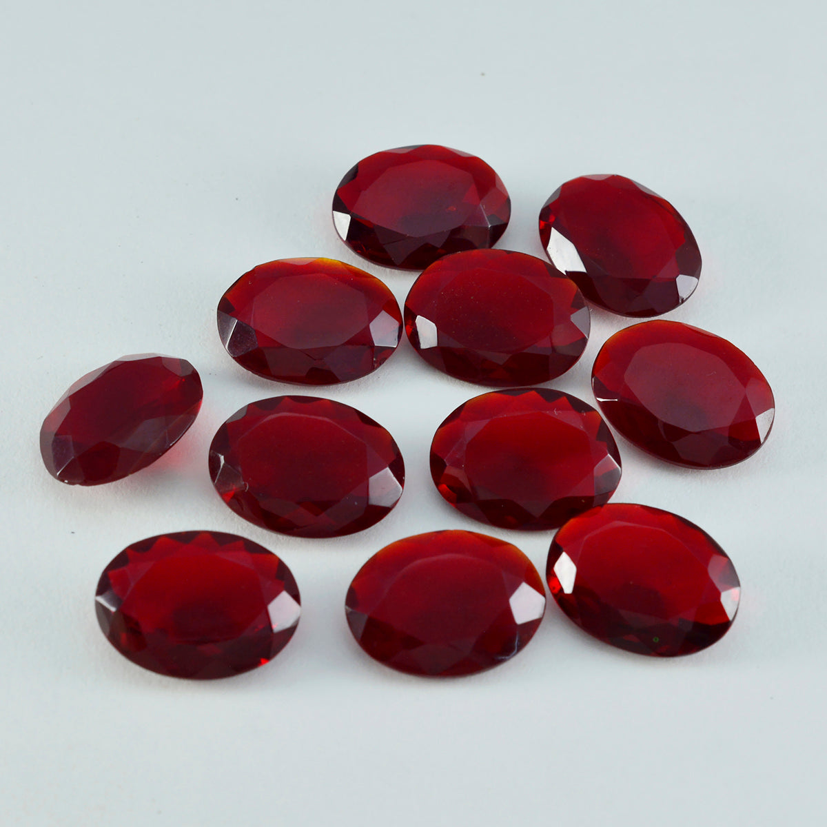 Riyogems 1 pieza rubí rojo cz facetado 10x14mm forma ovalada piedra suelta de calidad sorprendente