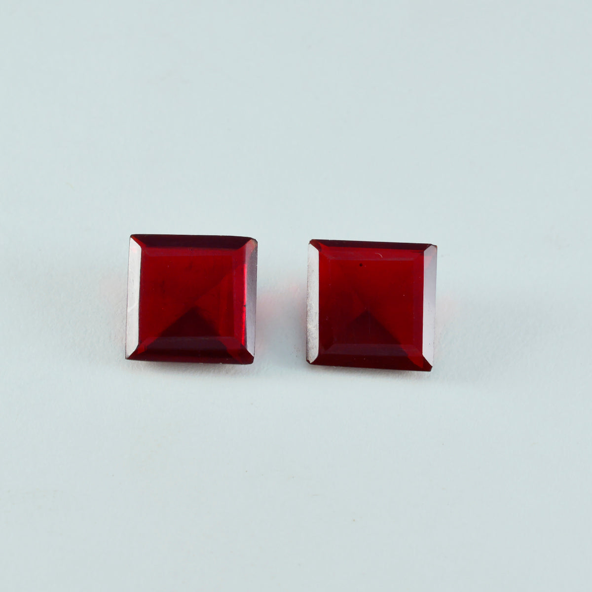 Riyogems 1 pieza rubí rojo cz facetado 13x13mm forma cuadrada belleza gema de calidad