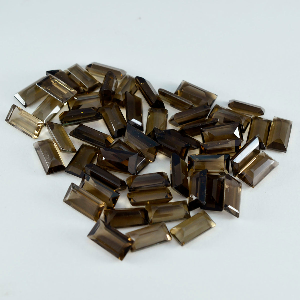 Riyogems 1pc véritable quartz fumé brun à facettes 3x6mm forme baguette une pierre en vrac de qualité