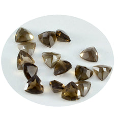 Riyogems 1pc quartz fumé brun naturel à facettes 4x4mm forme trillion aa qualité pierre en vrac